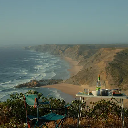 캠프장 Ocean Camper - Campervan & Surf 파로