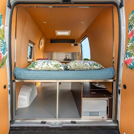Campsite Ocean Camper - Campervan & Surf *