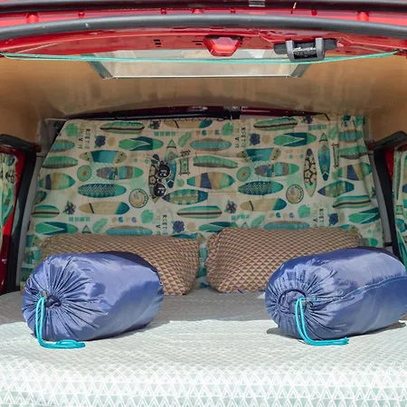 אתר קמפינג Ocean Camper - Campervan & Surf פארו