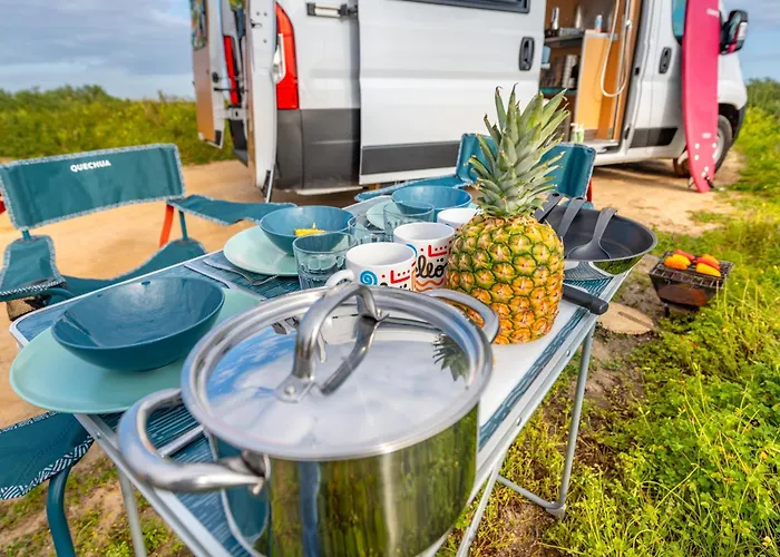 Κάμπινγκ Ocean Camper - Campervan & Surf Φάρο