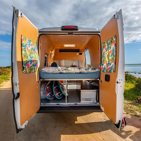 Ocean Camper - Campervan & Surf مكان تخييم فارو